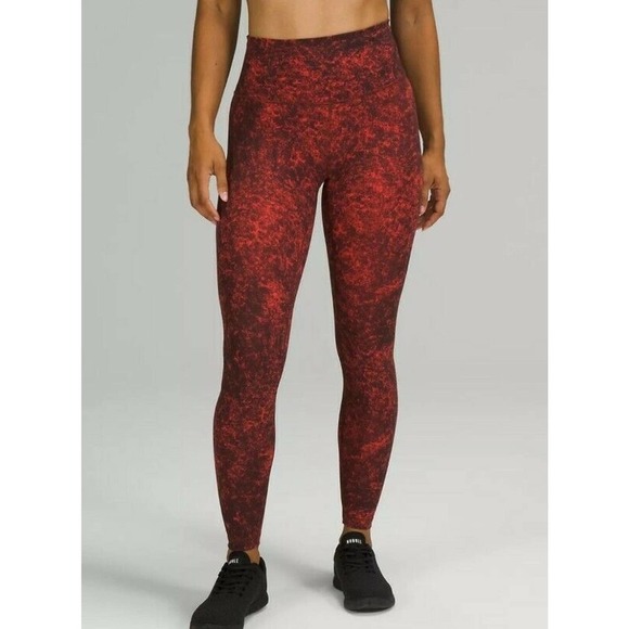 NWT Lululemon Wunder Train High Rise Tight 28" In Denim Wash Print Size 0 - Picture 1 of 12